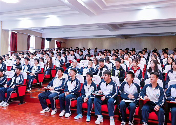 1699323639567976.jpg f1350b981b626b4c03a3c49edd5fe39.jpg