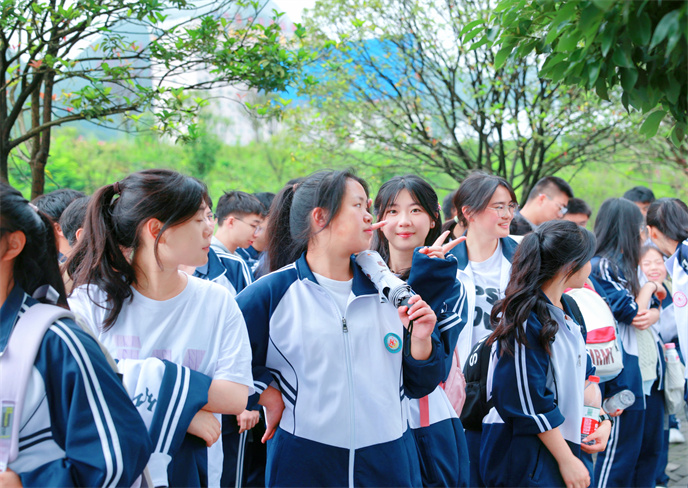 1719651141121031.jpg 3cea0d2bb7612638688c0869727331f.jpg