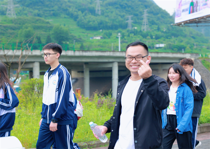 1719651319118389.jpg fba95e1bd7000535b155f2ade033777.jpg