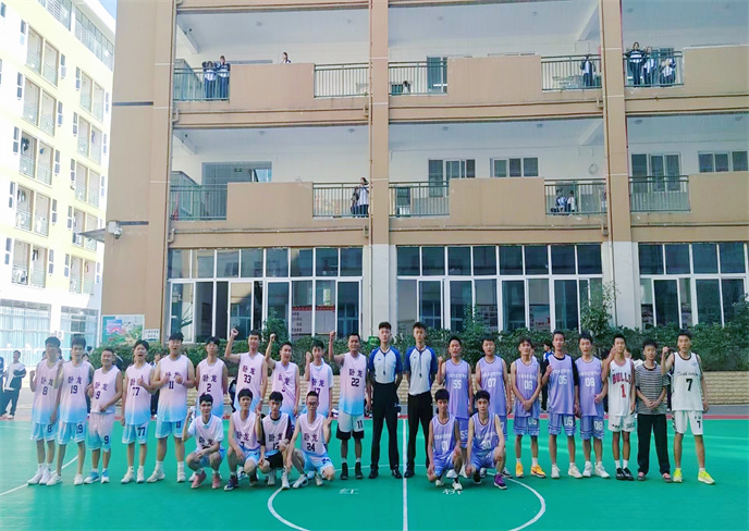 1725437084496199.jpg 824485e084ea2c5e5b9bf2453df3d6b.jpg