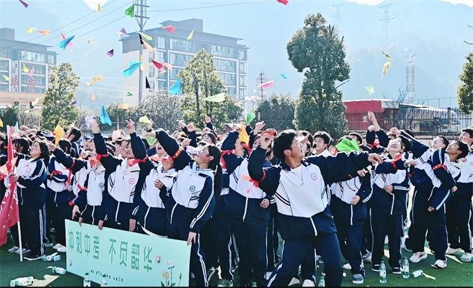 1741828443410523.jpg b8c4582227a940864a685f808bd528a.jpg