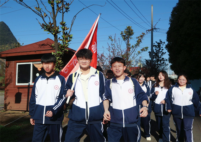 1743149006106185.jpg 4ef4198233bc232b9f01b352ae9ba00.jpg