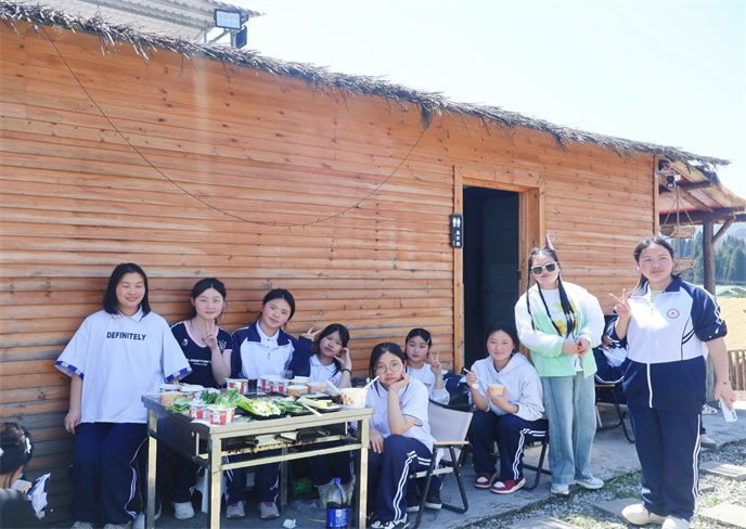 1743149079194288.jpg 09e20515eda11a4d31d598c670500d8.jpg